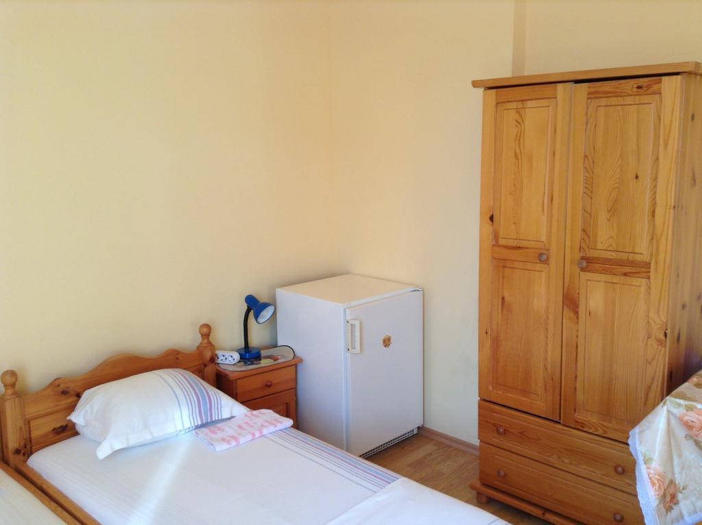 Pink Guest House Obzor Room photo